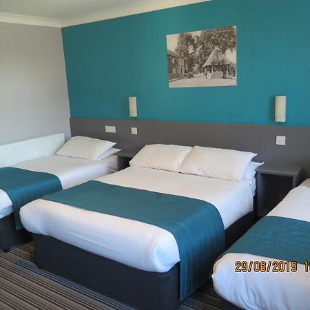 Oyster Fleet Hotel Canvey Island Екстер'єр фото