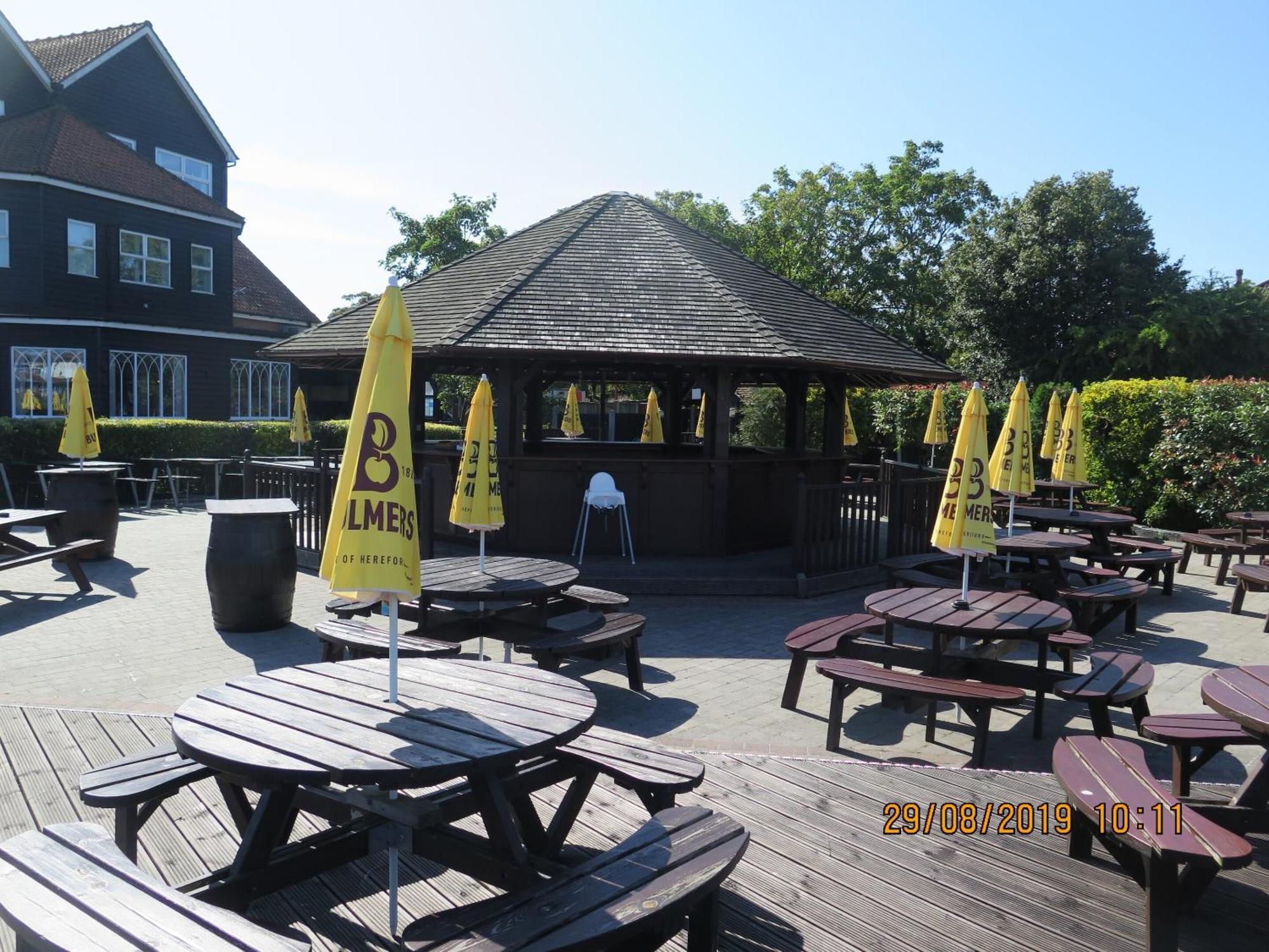 Oyster Fleet Hotel Canvey Island Екстер'єр фото