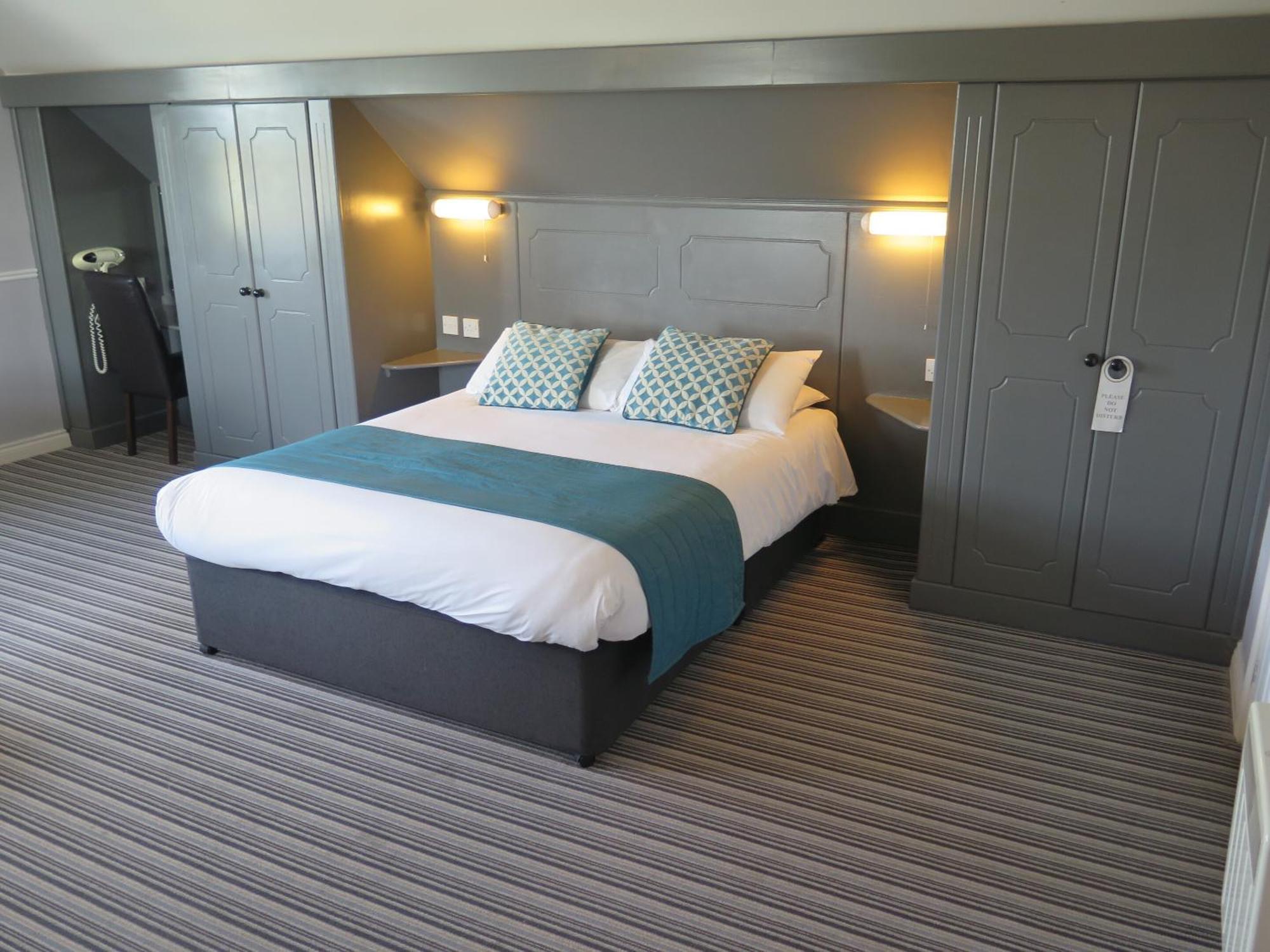 Oyster Fleet Hotel Canvey Island Екстер'єр фото