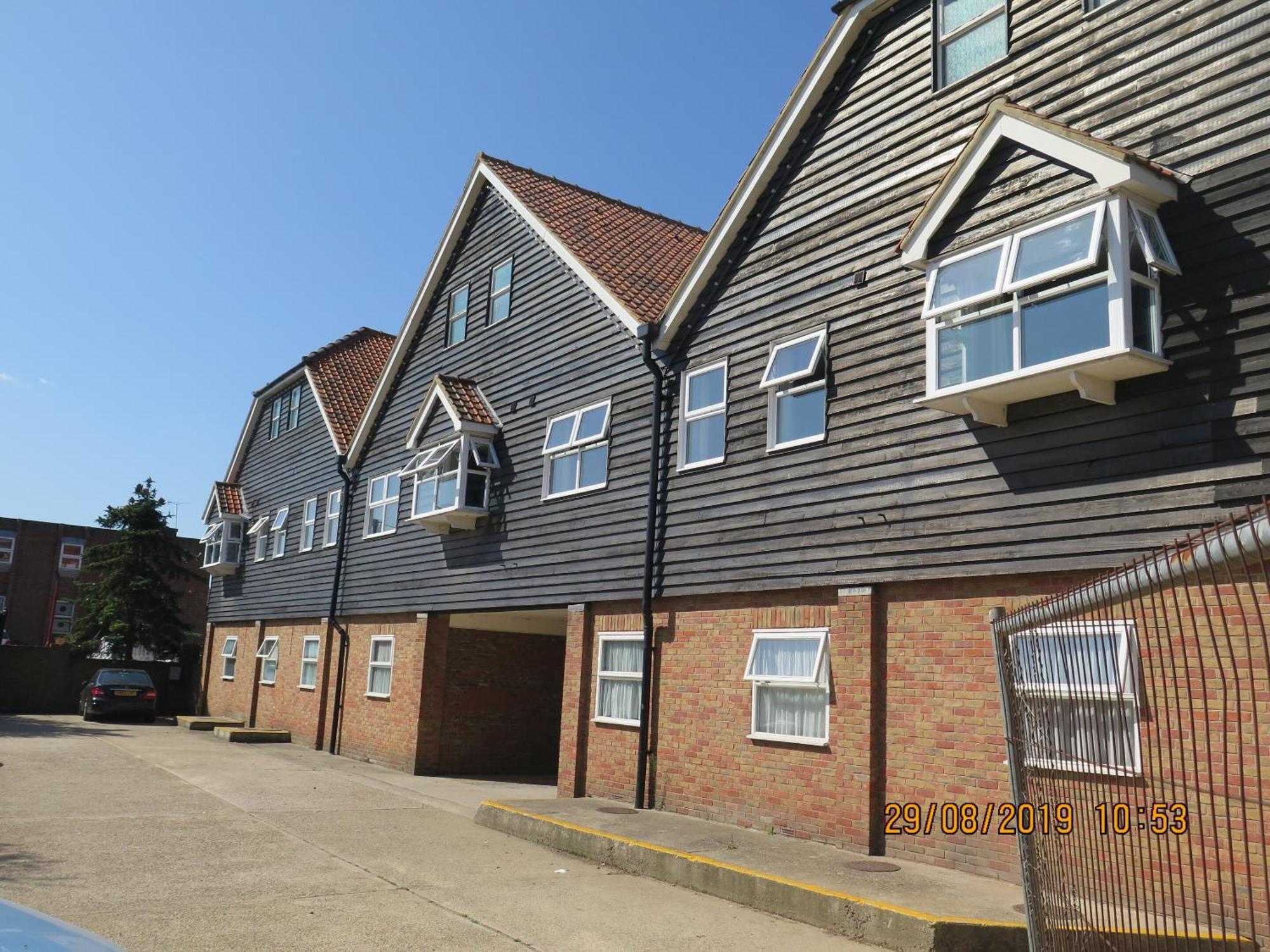 Oyster Fleet Hotel Canvey Island Екстер'єр фото